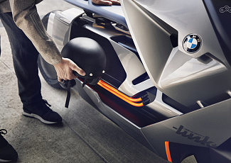 Багажное отделение BMW Concept Link вмещает открытый шлем